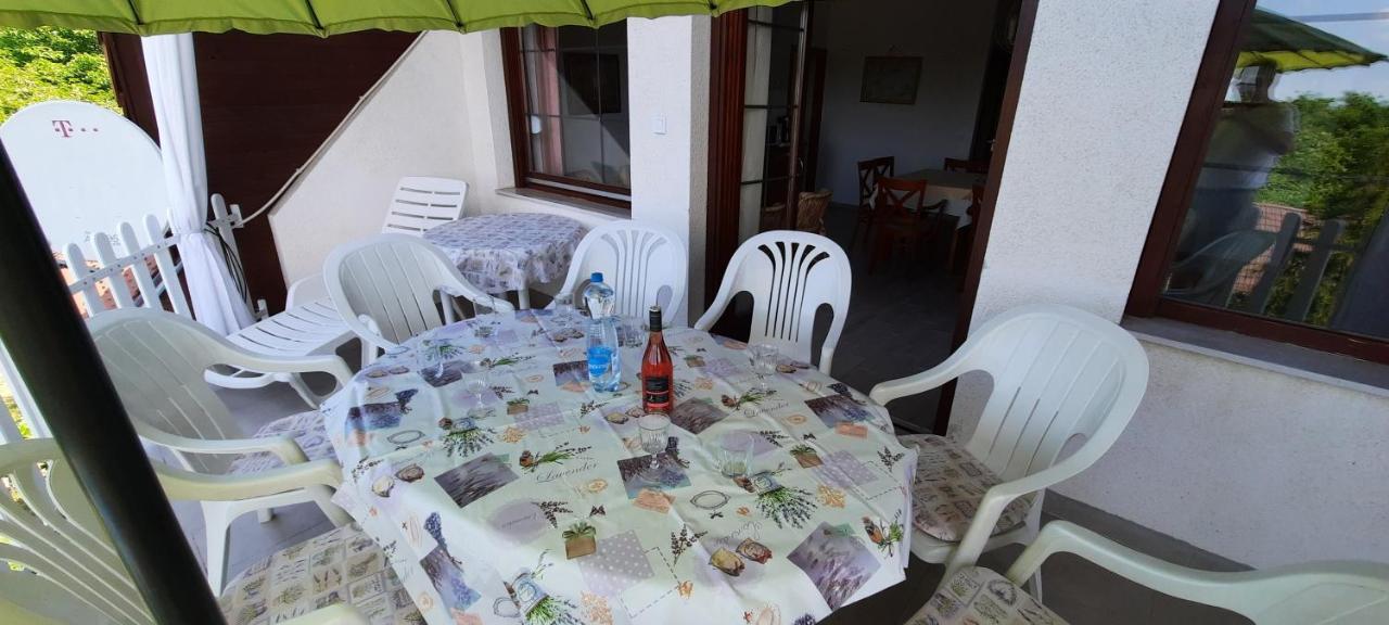 Kati Villa Vonyarcvashegy Esterno foto