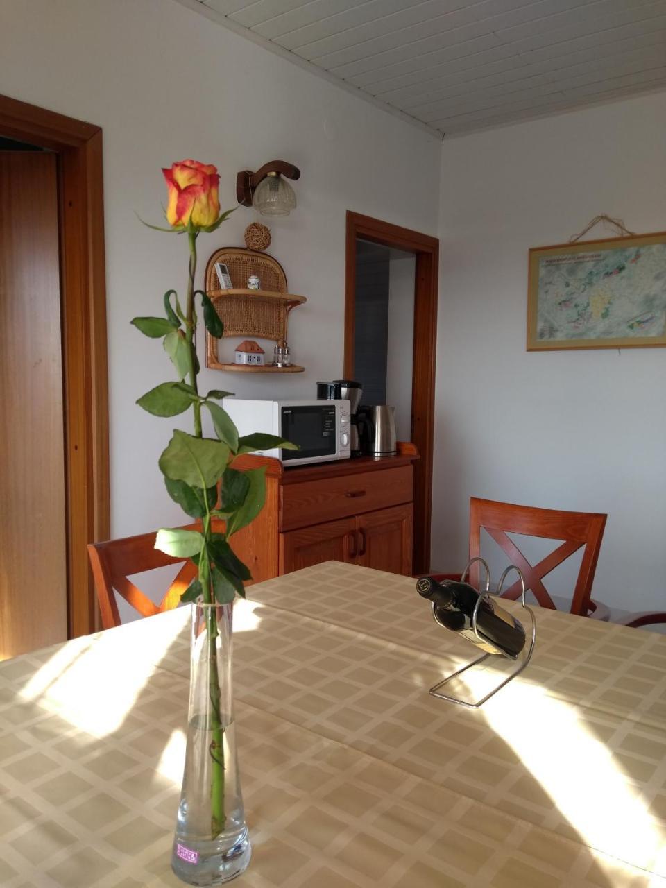 Kati Villa Vonyarcvashegy Esterno foto